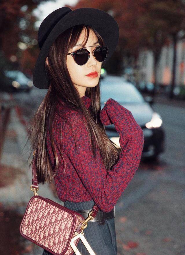 原创angelababy好有气质红黑搭配高贵又美丽看着真招人喜欢