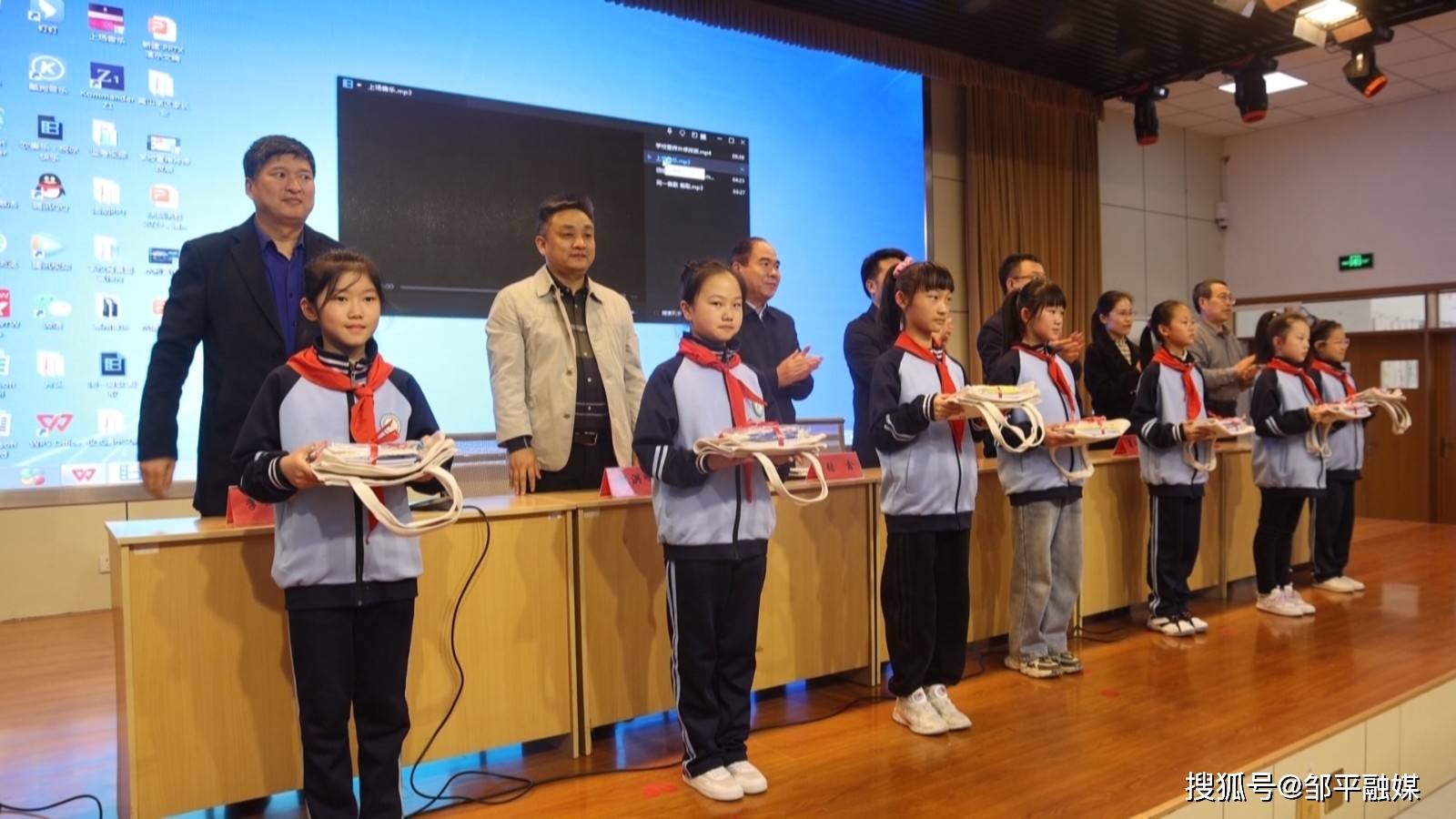 邹平开展"世界水日""中国水周"暨水情知识进校园活动_水资源_实验