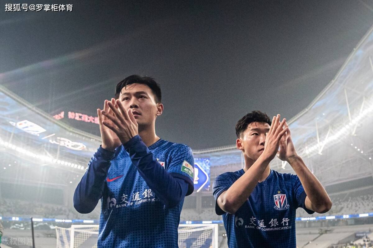 原创意外蒋圣龙庆幸自己没被上港挖走直言坚持留在申花对他是好事