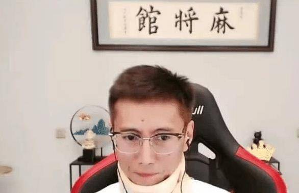 虎牙"君子哥"欣赏艺术,麻小帅和女主播抢饭碗,发大