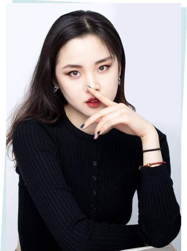 jennie的妆普通女孩化完什么样