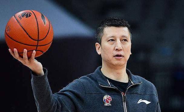 原创cba三消息新疆主力确认留队郭士强遇到难题阿联票王无争议