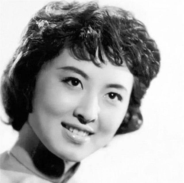 五朵金花杨丽坤生前绝版旧照留给世人的只有永恒的怀念