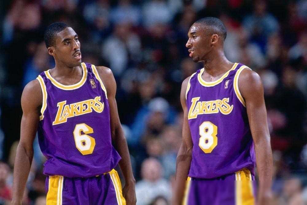 两年仅首发7次,场均仅得19分的原因_科比·布莱恩特_赛季_防守