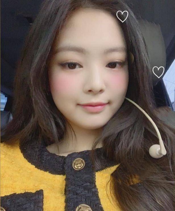 打啵jennie攻图片