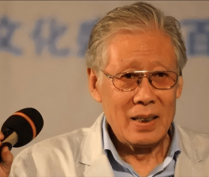 坎坷的焦晃:两任妻子接连离去,险些悲痛轻生,等待22年一飞冲天_戏剧_