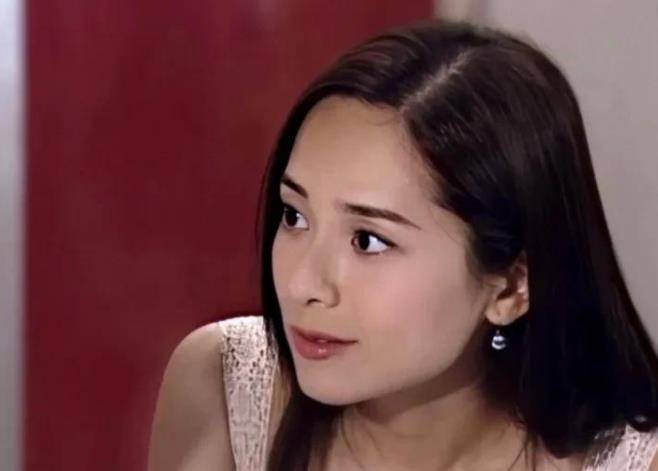 混血港姐郭羡妮:前脚拒豪门公子,后脚嫁河南农村,将老公宠成宝_李嘉欣