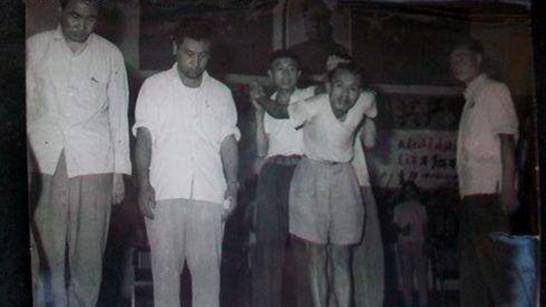 原创刘宝瑞死因之谜:"单口大王"离奇去世,遗体至今没找到!