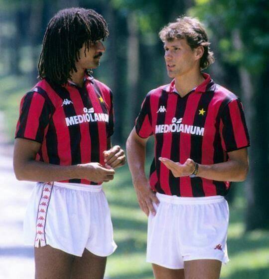 马萨罗(82a-科隆博),古力特,范巴斯滕(65维尔迪斯)-主教练:萨基进球