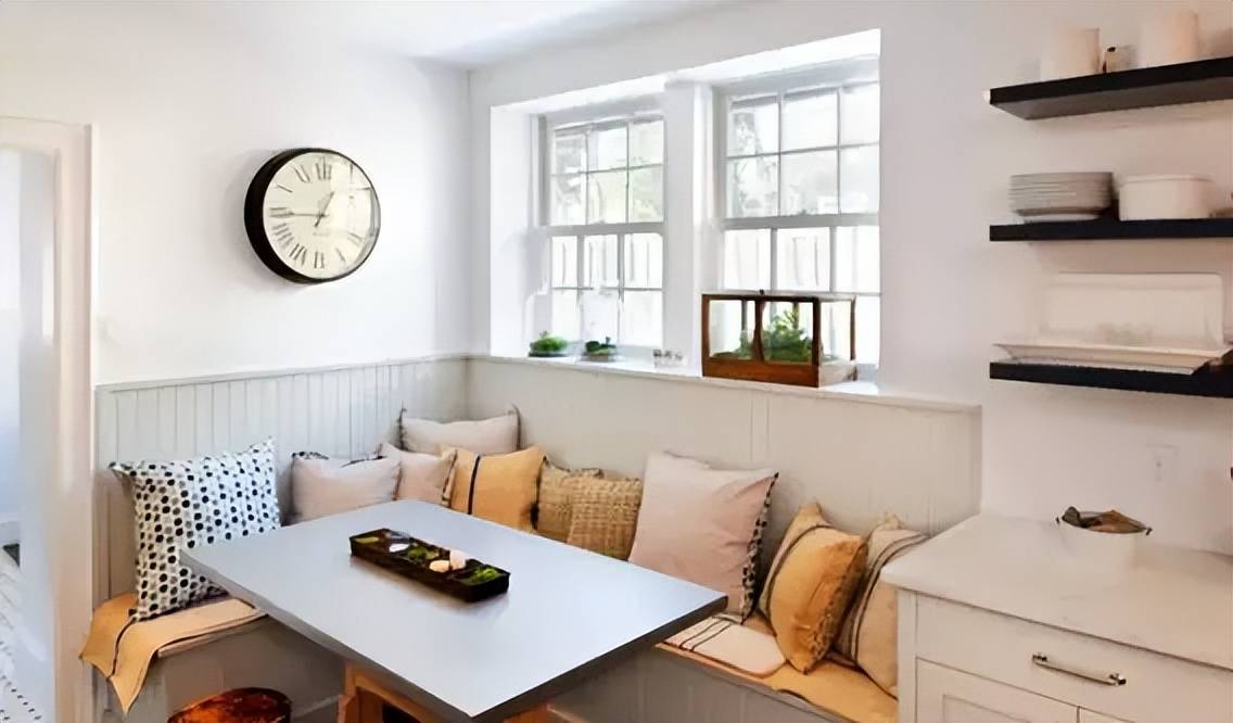 迷你空间大变身:魅力小户型卡座,让朋友流连忘返!