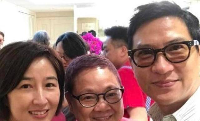 原创tvb第一任老公为爱甘愿回归家庭曾坦言她是他最大的成就