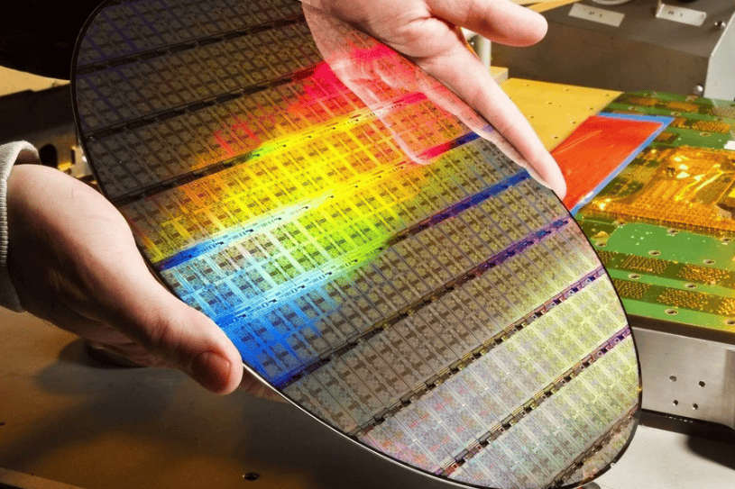 尼康正式官宣,光刻机行业格局生变_中国_芯片_禁令