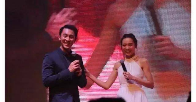 tvb两部剧男一与女一内地登台唱歌粉丝反应热烈_李佳芯_观众_谭俊彦