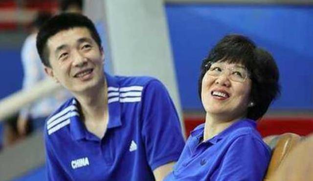 安家杰已着手主教练一职观察14支战队来选人顶替郎平信心大增