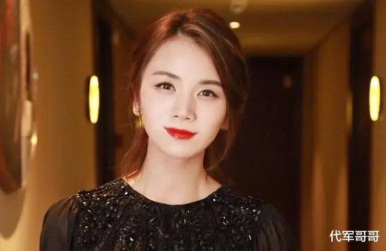 盘点来自浙江的30位美女明星,个个花容月貌,你最喜欢谁?