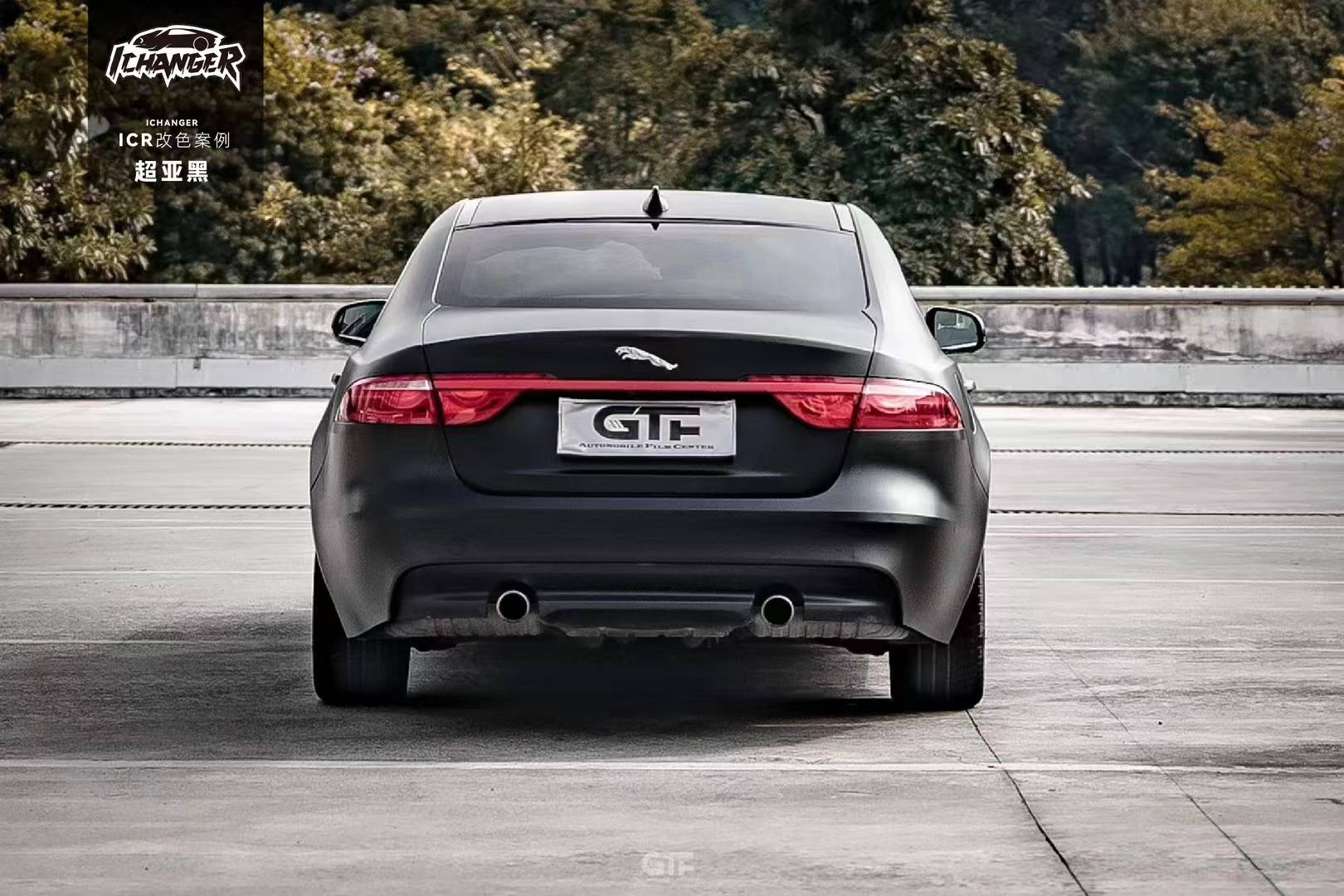 捷豹xf-icr改色膜超亚黑,看起来战斗力十足