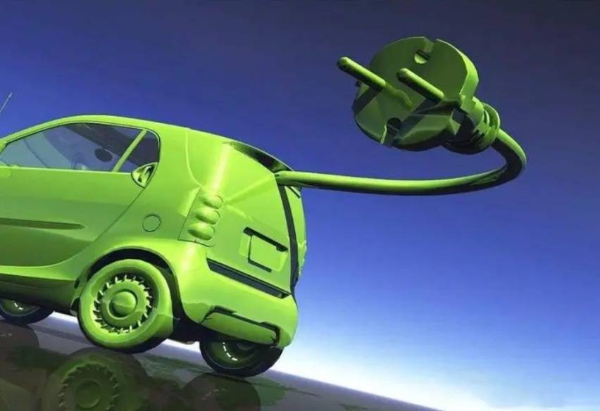 而新能源汽车采用清洁能源,零排放或低排放的特点使其成为环保出行的