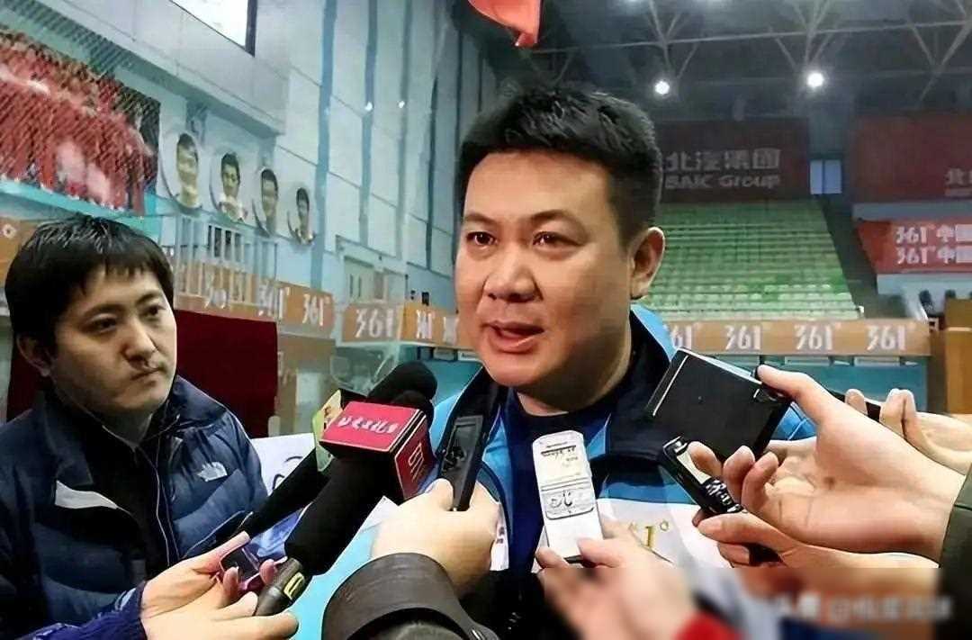 原创中国女排蔡斌暖心决定袁心玥担队长因伤缺席人员名单出炉