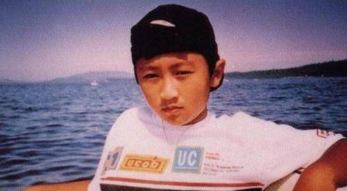 原创谢霆锋凭什么能挤走窦唯李亚鹏成功和王菲12年后再复合