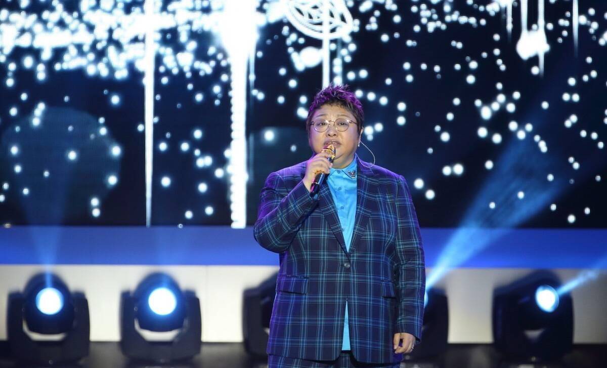 原创缆车坠落让两岁孩子成孤儿韩红天亮了背后的故事太好哭了