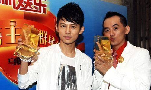 "台湾何炅"黄子佼,被发现购买7部未成年少女的私密影像