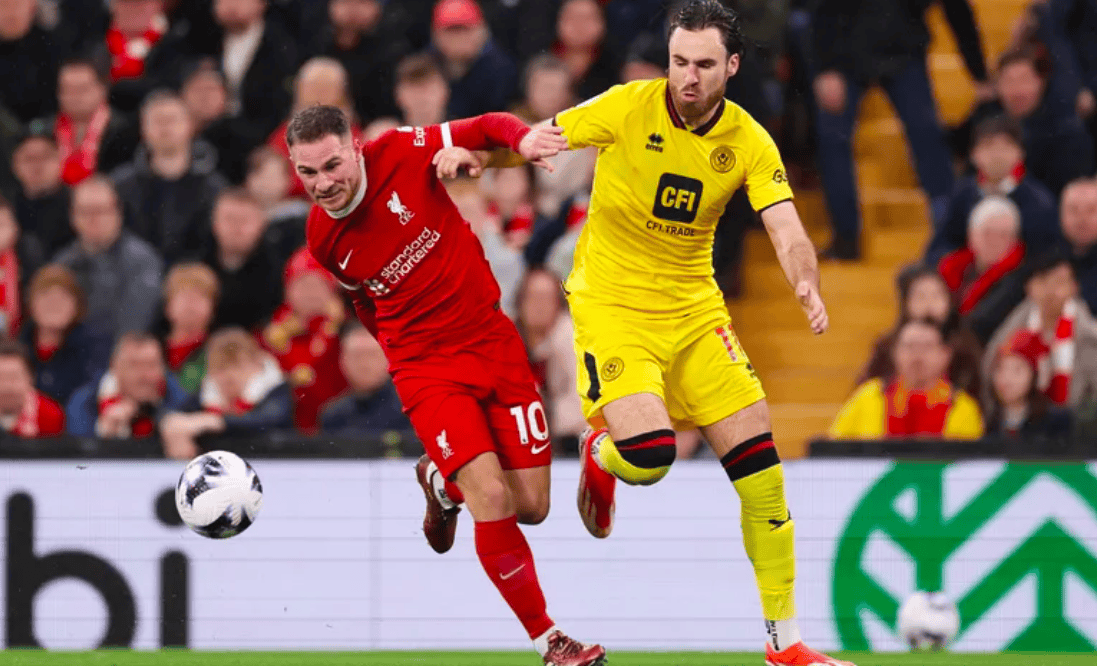 原创31门将超级失误10号完美世界波利物浦生擒副班长重返榜首