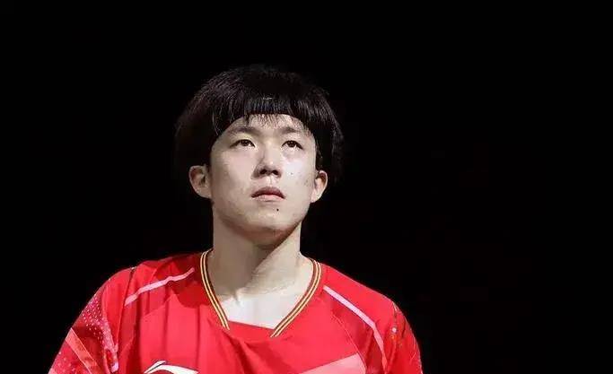 我们男乒奥运阵容变天了,一代传奇马龙终于到了说再见的时候_樊振东