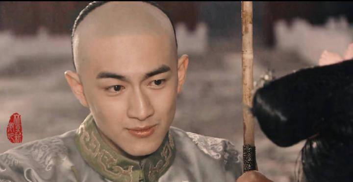 只能说一切都是最好的安排,说实话还是《步步惊心》的十四爷更适合他