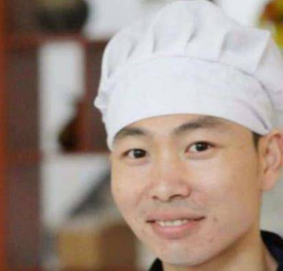 原创出名后自己开店娶女粉丝拉面哥田波现在如何了