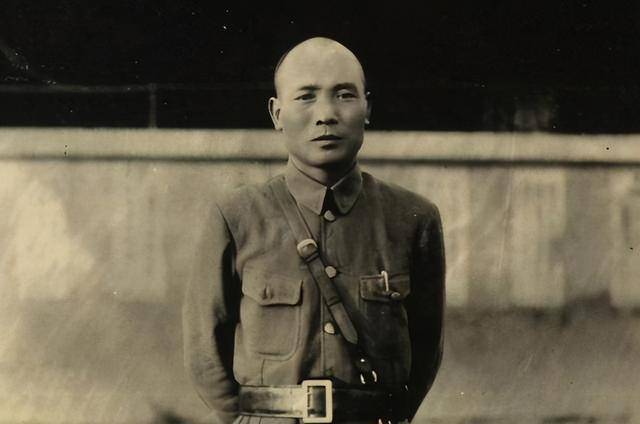 原创台儿庄大捷中不听指挥的汤恩伯究竟是刚愎自用还是运动战天才