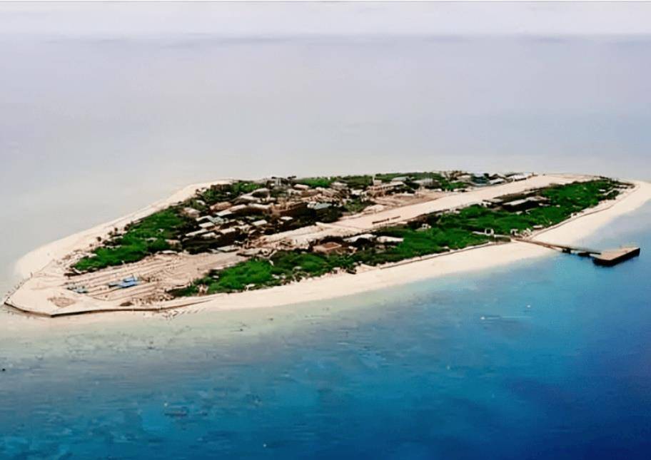 原创我国在南海最大的岛礁岛上已绿树成荫现代化城市雏形初显
