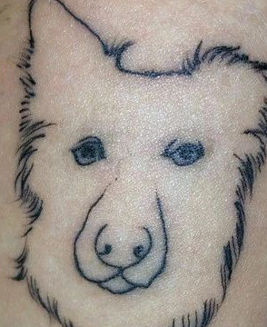 没想到却纹成这样,让人哭笑不得_kayla_一家_头像