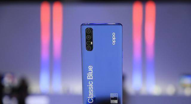 原创被王俊凯抓在手里的reno3pro彩通版竟是如此的迷人