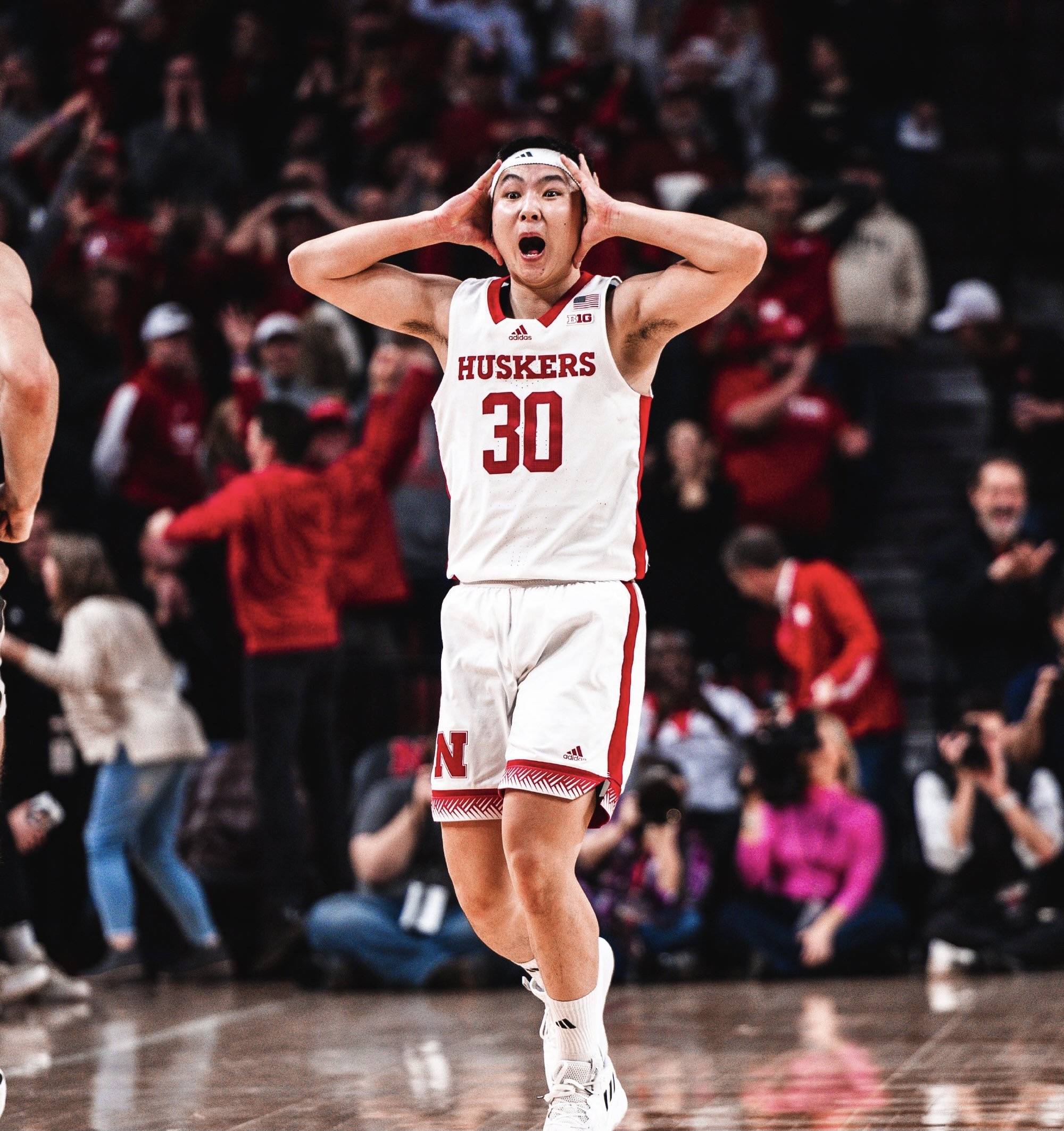 联赛立足过,强如周琦在澳洲联赛征战一年多之后主动选择回到cba打球