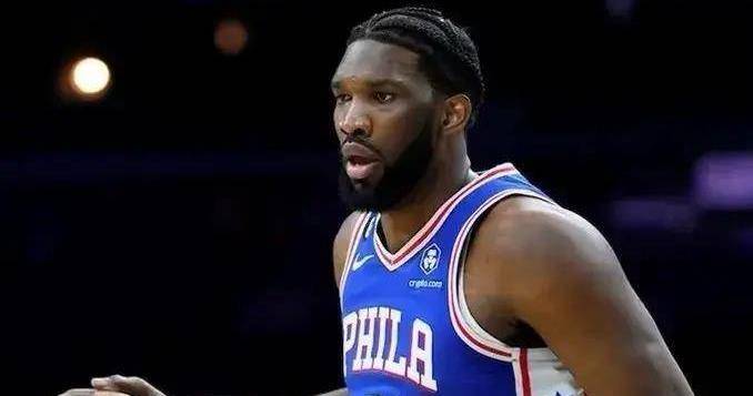 德拉蒙德格林谈恩比德复出他们的球队不会赢得冠军但要等待下赛季