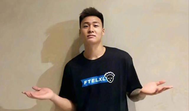 赵睿宣布重要决定周琦互换老东家新篮季引发转折