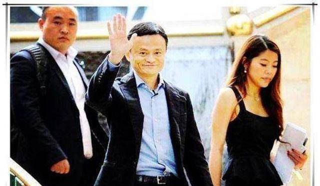 武艺高强,李连杰都甘拜下风,曾为马云挡子弹_王西安_美国_枪支