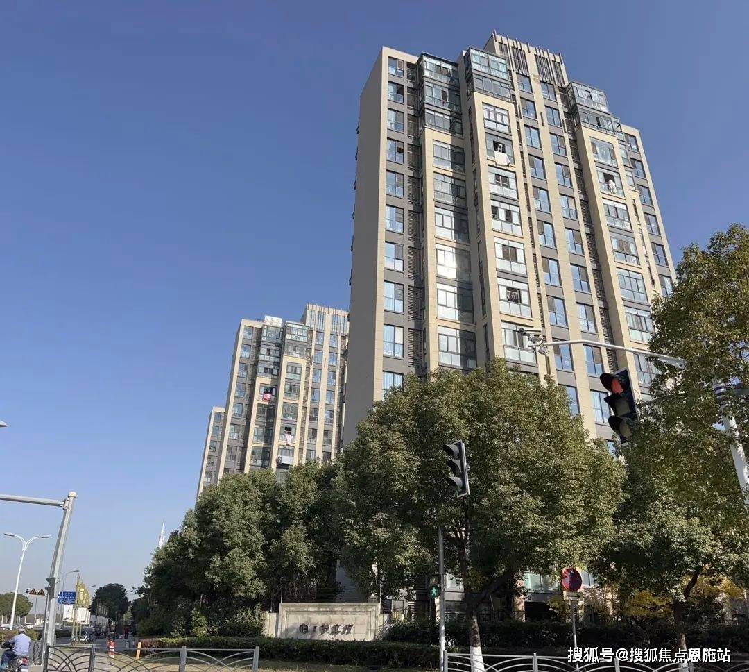 上海松江万业名苑馨居售楼处最新动态楼盘周边交通教育资源配套医疗