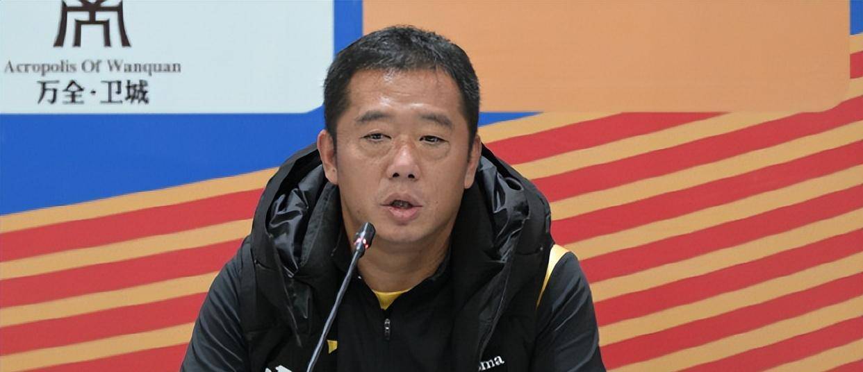 原创15年前他体罚学生致死获刑三年出狱后带队冲甲成功拿了最佳教练