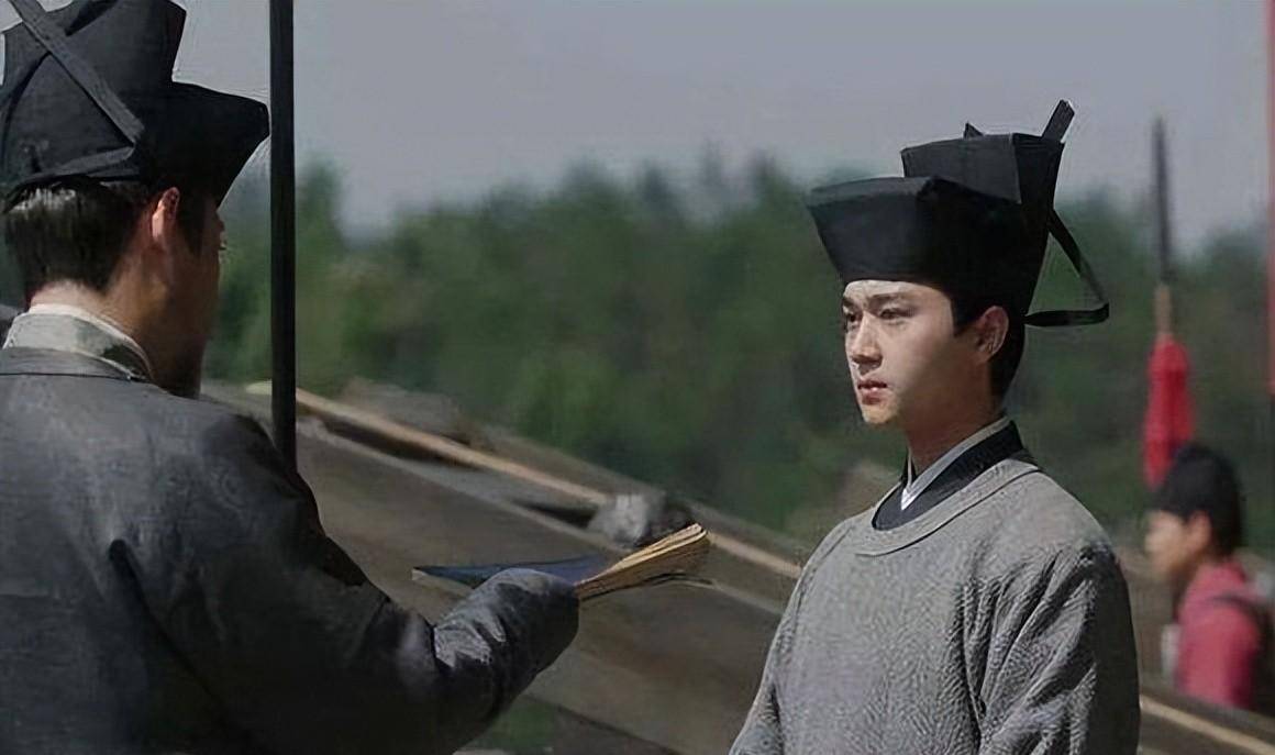 原创颜回是孔门弟子之冠被誉为复圣为何地位在亚圣孟子之下