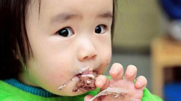 原创宝宝吃糖6大危害你知道几个宝宝科学吃糖注意这3点