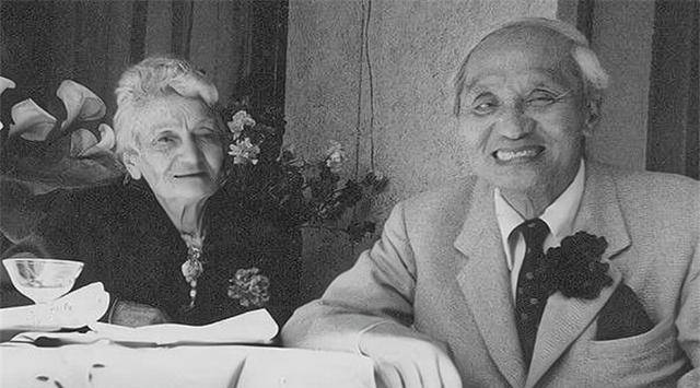 靠倒卖文物暴富,娶15岁妻子,和36岁岳母暧昧,最后客死异乡_张静江