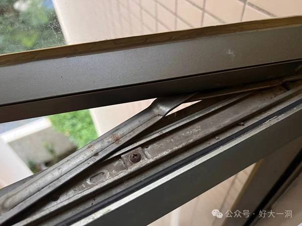 南昌坠亡背后:你永远想不到,装一面安全的窗有多难…_隔热_门窗_什么