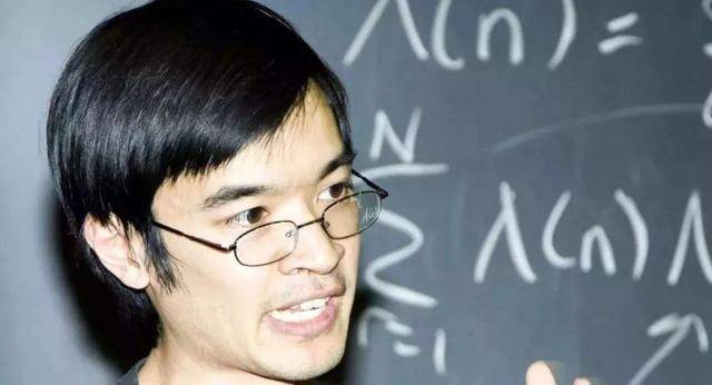 原创天才数学家8岁高考760分17岁读博24岁成世界顶尖大学教授