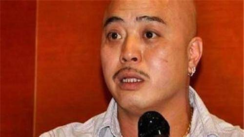 周国祥做上致公堂老大后,曾有一次被判十一年的牢刑,令人惊奇的是