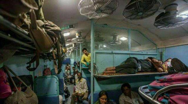 虽然印度早已取消了挂票,但在节假日时间,因为人流量太