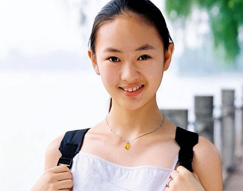 原创资本大鳄王冉51岁娶小17岁童瑶并承诺余生要为娇妻遮风