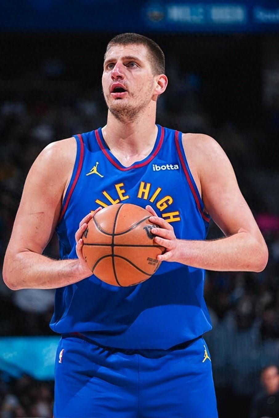 约基奇191411穆雷复出16分掘金32分擒老鹰超森林狼重回西部第1