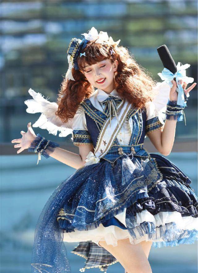 曾不被lo圈认可的打歌服今年却意外出了圈这是为何呢