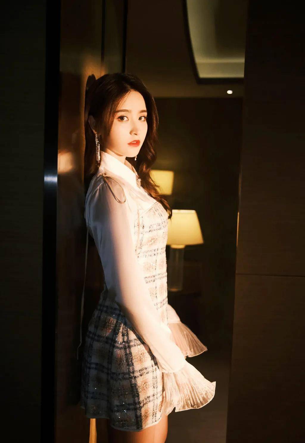 原创金子涵肤白貌美的她妥妥的气质女神